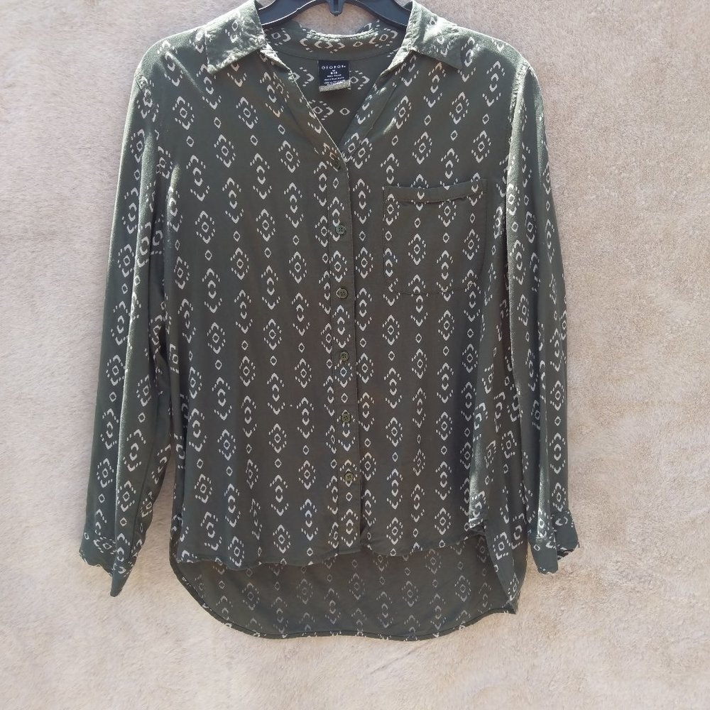 George - green casual button-down blouse